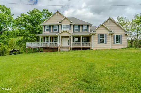 2898 Watauga Road Johnson City Tn 37601, Johnson City, TN 37601