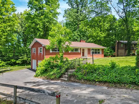 1811 Moore Avenue Greeneville Tn 37745, Greeneville, TN 37745