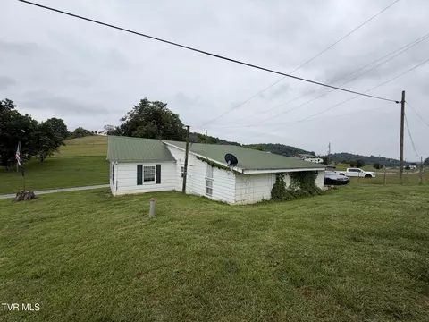 Exterior - 231 Jarrett Road Limestone Tn 37681, Limestone, TN 37681 photo 3 of 5