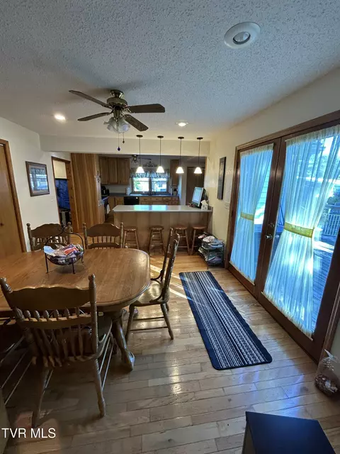 Dining - 131 SW Beverly Avenue Wise Va 24293, Wise, VA 24293 photo 3 of 3