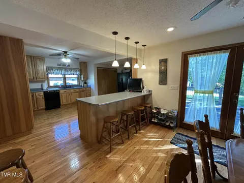 Kitchen - 131 SW Beverly Avenue Wise Va 24293, Wise, VA 24293 photo 6 of 6