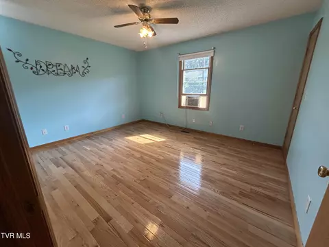 Bedroom - 131 SW Beverly Avenue Wise Va 24293, Wise, VA 24293 photo 3 of 3