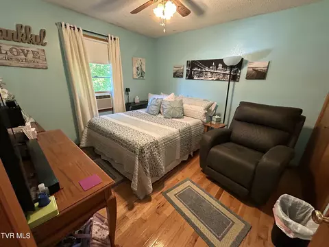 Bedroom - 131 SW Beverly Avenue Wise Va 24293, Wise, VA 24293 photo 5 of 7