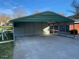 Other - 327 S Johnson Drive Pennington Gap Va 24277, Pennington Gap, VA 24277 photo 2 of 13