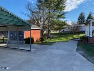 Other - 327 S Johnson Drive Pennington Gap Va 24277, Pennington Gap, VA 24277 photo 3 of 13