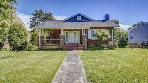 704 Reynolds Street Bristol Tn 37620, Bristol, TN 37620