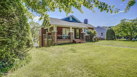 704 Reynolds Street Bristol Tn 37620, Bristol, TN 37620