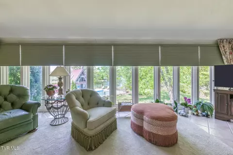 Living - 255 Willmary Road Piney Flats Tn 37686, Piney Flats, TN 37686 photo 8 of 9
