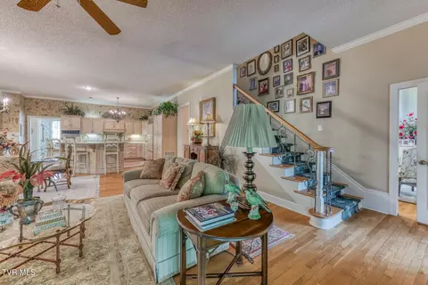 Living - 255 Willmary Road Piney Flats Tn 37686, Piney Flats, TN 37686 photo 6 of 9