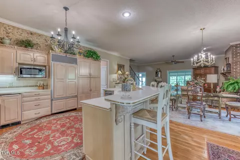 Kitchen - 255 Willmary Road Piney Flats Tn 37686, Piney Flats, TN 37686 photo 2 of 5