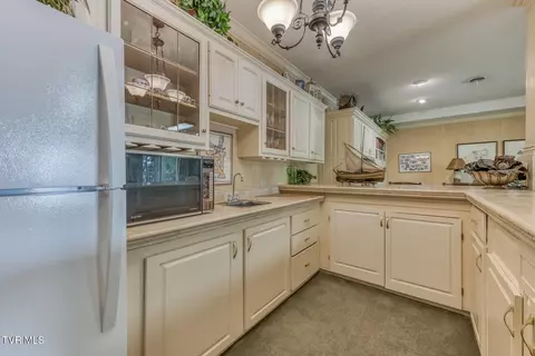 Kitchen - 255 Willmary Road Piney Flats Tn 37686, Piney Flats, TN 37686 photo 4 of 5