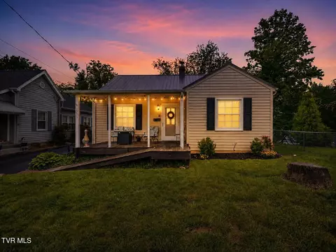 1215 Maryland Avenue Bristol Tn 37620, Bristol, TN 37620
