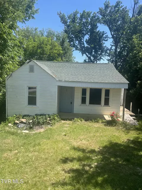 206 E Broyles Street Greeneville Tn 37745, Greeneville, TN 37745