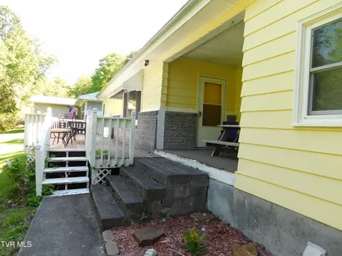 304 SE Highland Street Wise Va 24293, Wise, VA 24293