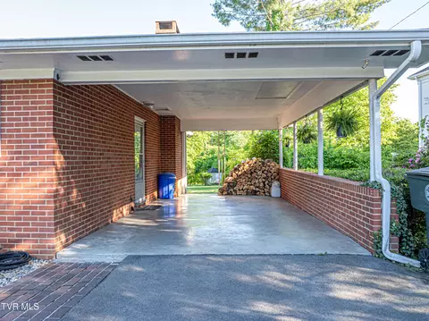 190 Crestview Drive Abingdon Va 24210, Abingdon, VA 24210 photo 2
