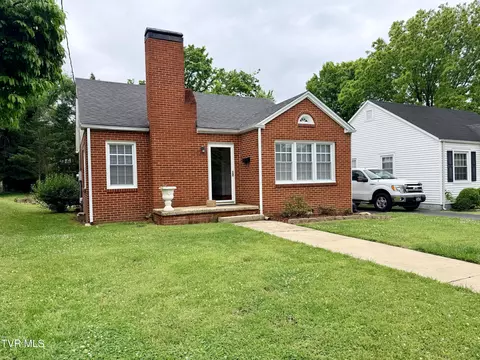 408 W F Street Elizabethton Tn 37643, Elizabethton, TN 37643