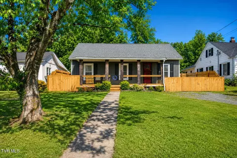 1014 Bluefield Avenue Elizabethton Tn 37643, Elizabethton, TN 37643