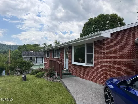 142 W Cherry Street Gate City Va 24251, Gate City, VA 24251