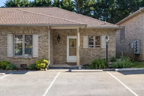 176 S Austin Springs Road 4 Johnson City Tn 37601, Johnson City, TN 37601