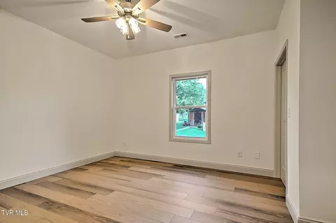 Bedroom - 116 Emerald Drive Greeneville Tn 37745, Greeneville, TN 37745 photo 4 of 12