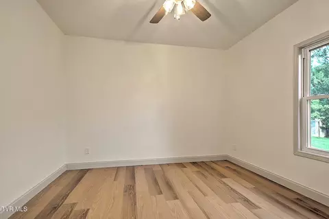 Bedroom - 116 Emerald Drive Greeneville Tn 37745, Greeneville, TN 37745 photo 5 of 12