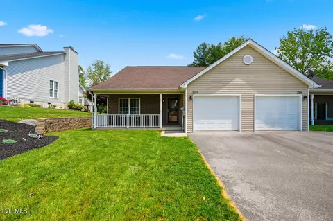 2204 Valley Drive Bristol Va 24201, Bristol, VA 24201
