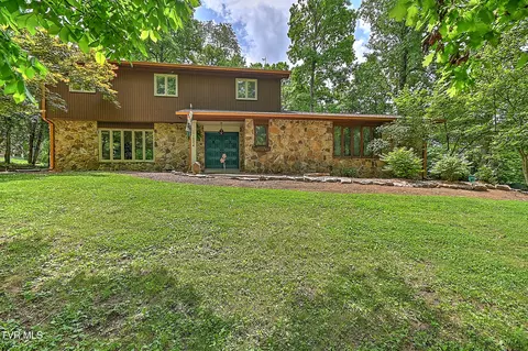 15324 Monticello Drive Bristol Va 24202, Bristol, VA 24202