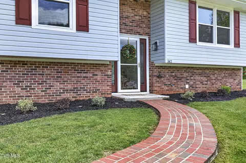 142 Backer Lane Damascus Va 24236, Damascus, VA 24236 photo 5