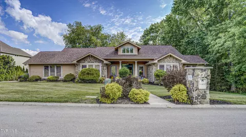 212 Lake Meadow Drive Gray Tn 37615, Gray, TN 37615