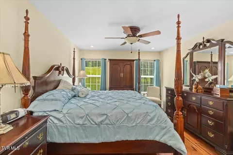 Bedroom - 194 E Ridges Drive Chuckey Tn 37641, Chuckey, TN 37641 photo 1 of 3