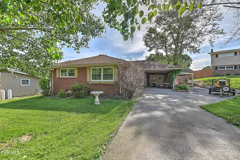 2008 Brookwood Road Kingsport Tn 37664, Kingsport, TN 37664
