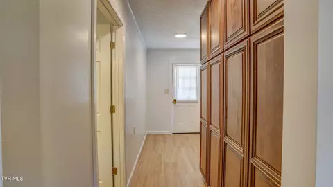 Entry Way - 411 Culver Road Limestone Tn 37681, Limestone, TN 37681 photo 2 of 3