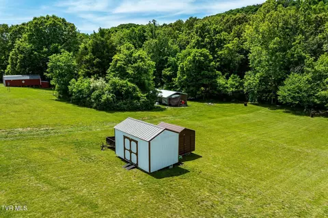 Exterior - 490 Roaming Drive Chuckey Tn 37641, Chuckey, TN 37641 photo 5 of 27