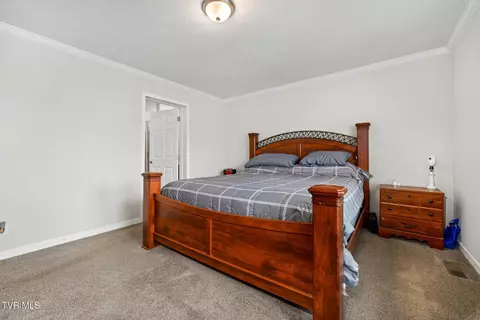 Bedroom - 490 Roaming Drive Chuckey Tn 37641, Chuckey, TN 37641 photo 6 of 7