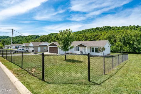 Exterior - 490 Roaming Drive Chuckey Tn 37641, Chuckey, TN 37641 photo 10 of 27