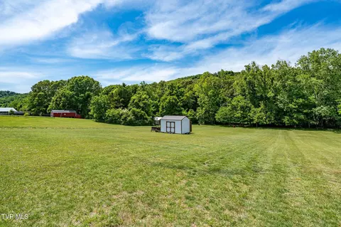 Exterior - 490 Roaming Drive Chuckey Tn 37641, Chuckey, TN 37641 photo 15 of 27