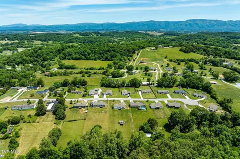 View/Area - 490 Roaming Drive Chuckey Tn 37641, Chuckey, TN 37641 photo 6 of 8