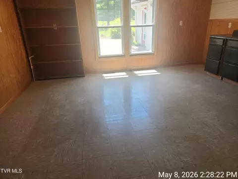 Living - 7523 Dc Caney Ridge Road Coeburn Va 24230, Coeburn, VA 24230 photo 3 of 4