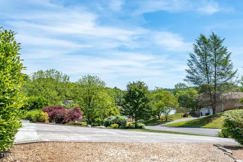 Exterior - 2 Gatewood Drive Gray Tn 37615, Gray, TN 37615 photo 4 of 28