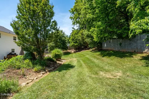 Exterior - 2 Gatewood Drive Gray Tn 37615, Gray, TN 37615 photo 22 of 28