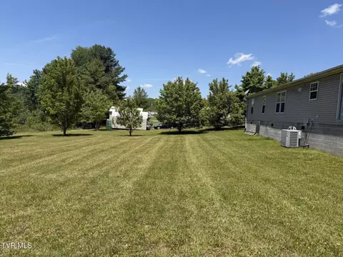 Exterior - 9088 Robinette Circle Wise Va 24293, Wise, VA 24293 photo 6 of 10