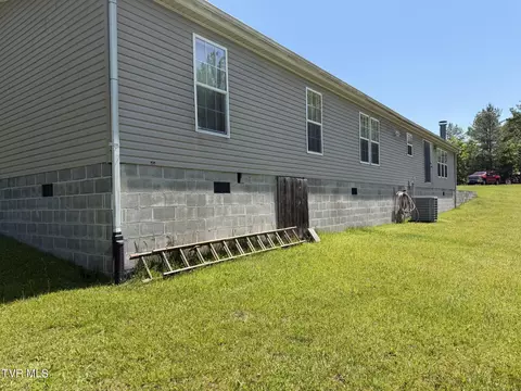 Exterior - 9088 Robinette Circle Wise Va 24293, Wise, VA 24293 photo 3 of 10