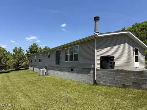 Exterior - 9088 Robinette Circle Wise Va 24293, Wise, VA 24293 photo 2 of 10
