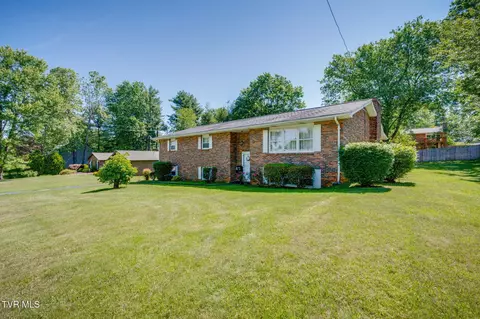 1021 Somerset Drive Johnson City Tn 37604, Johnson City, TN 37604