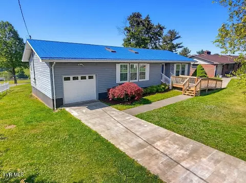 11 Hankins Lane Castlewood Va 24224, Castlewood, VA 24224