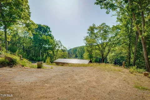 993 Highway 75 Blountville Tn 37617, Blountville, TN 37617