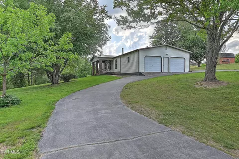 Exterior - 1145 Old Baxter Road Fall Branch Tn 37656, Fall Branch, TN 37656 photo 2 of 10