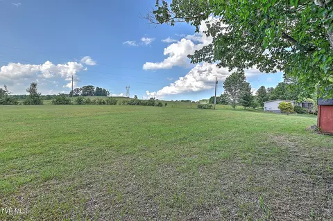 Exterior - 1145 Old Baxter Road Fall Branch Tn 37656, Fall Branch, TN 37656 photo 6 of 10
