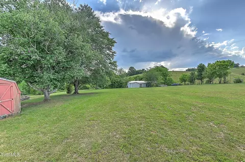 Exterior - 1145 Old Baxter Road Fall Branch Tn 37656, Fall Branch, TN 37656 photo 4 of 10
