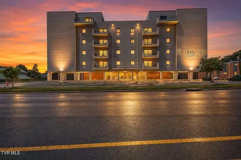 1585 Fort Henry Drive Apt 6h Kingsport Tn 37664, Kingsport, TN 37664